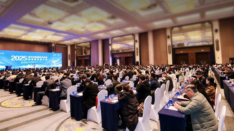 误区一：只关注设备价格，忽视维护质量